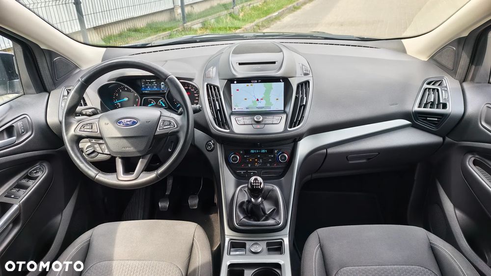 Ford Kuga 1.5 EcoBoost 2x4 Cool & Connect - 6