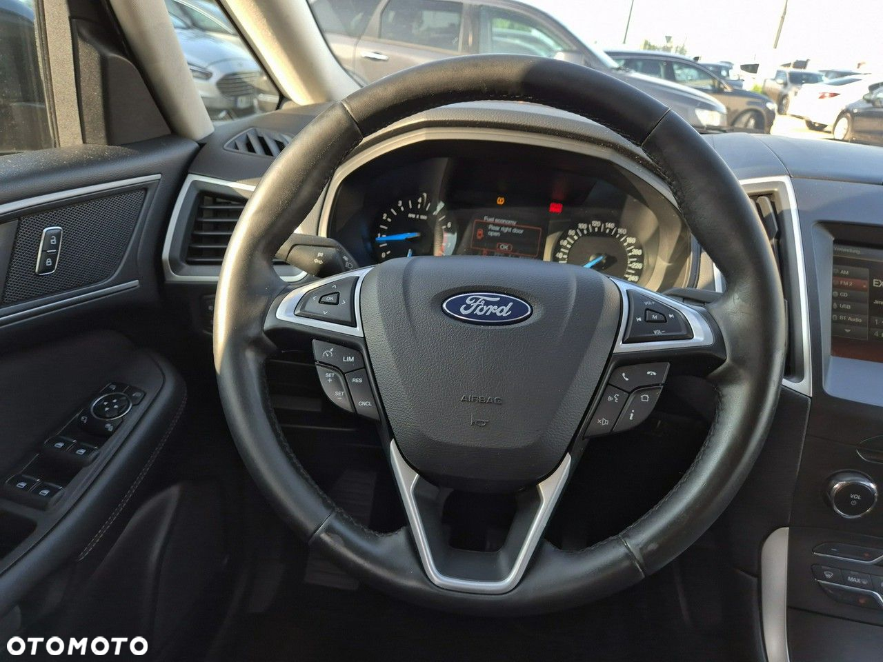 Ford S-Max - 28