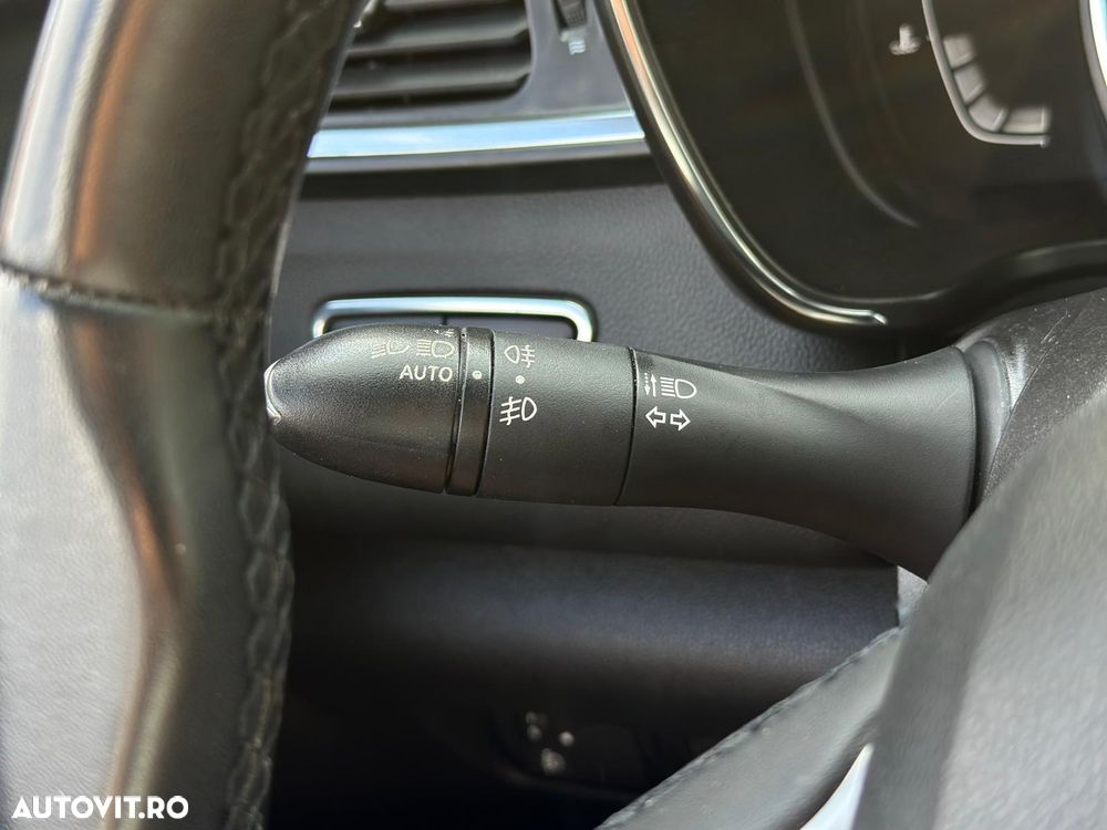 Renault Kadjar TCe 160 GPF EDC TECHNO - 39