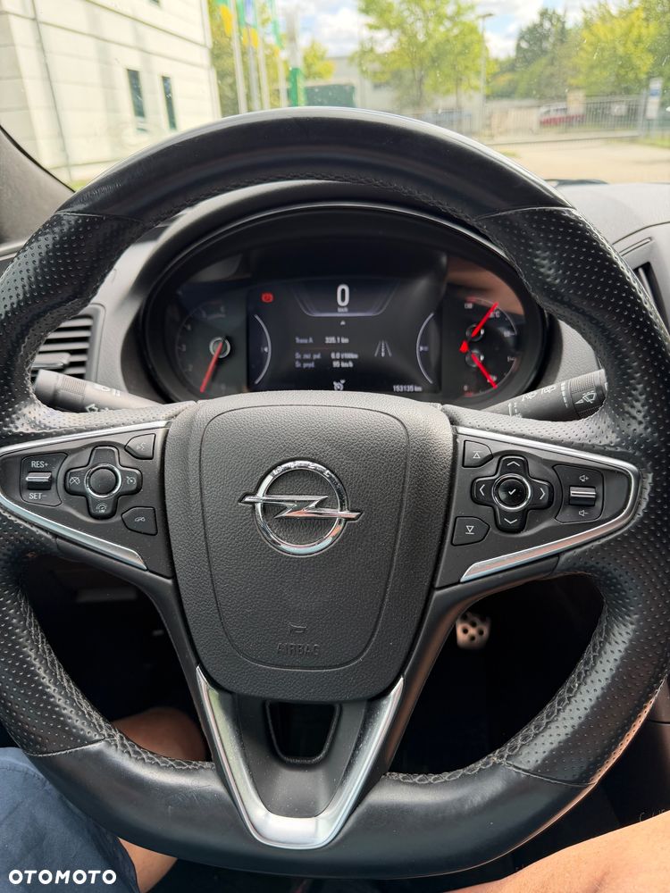 Opel Insignia - 17
