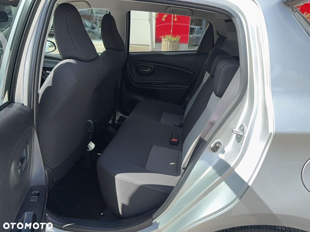 Toyota Yaris 1.5 Premium - 7