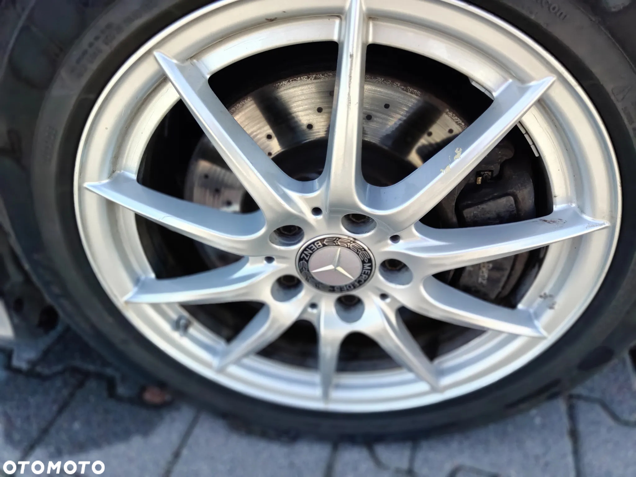 Mercedes-Benz CLA 220 4-Matic AMG Line - 5