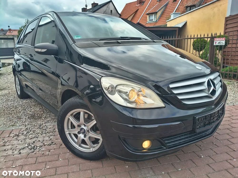 Mercedes-Benz Klasa B 150 - 1