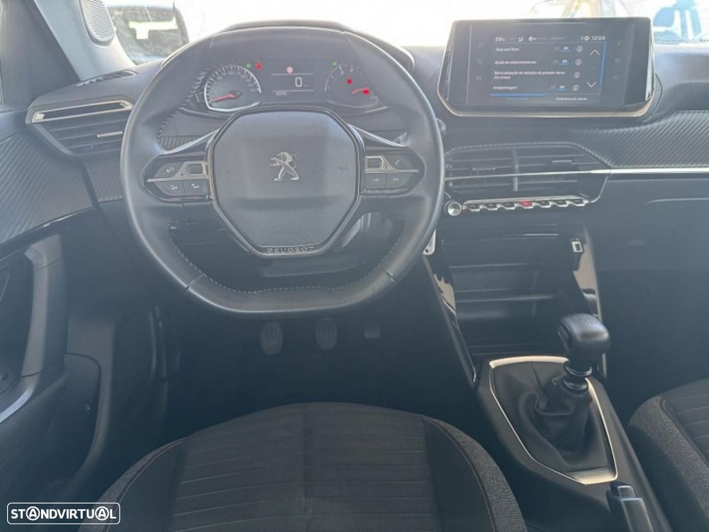 Peugeot 2008 1.2 PureTech Active - 9