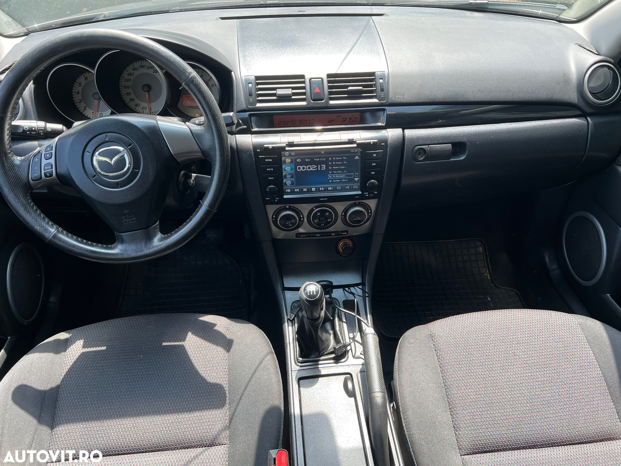 Mazda 3 1.6 Sport Exclusive - 3