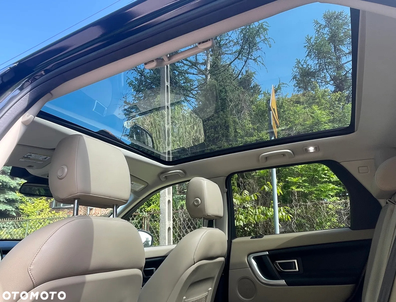 Land Rover Discovery Sport 2.0 Si4 HSE - 9