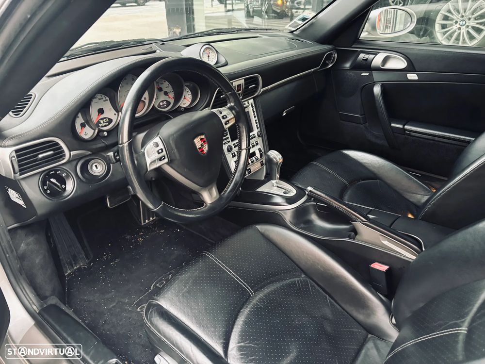 Porsche 911 (997) - 3