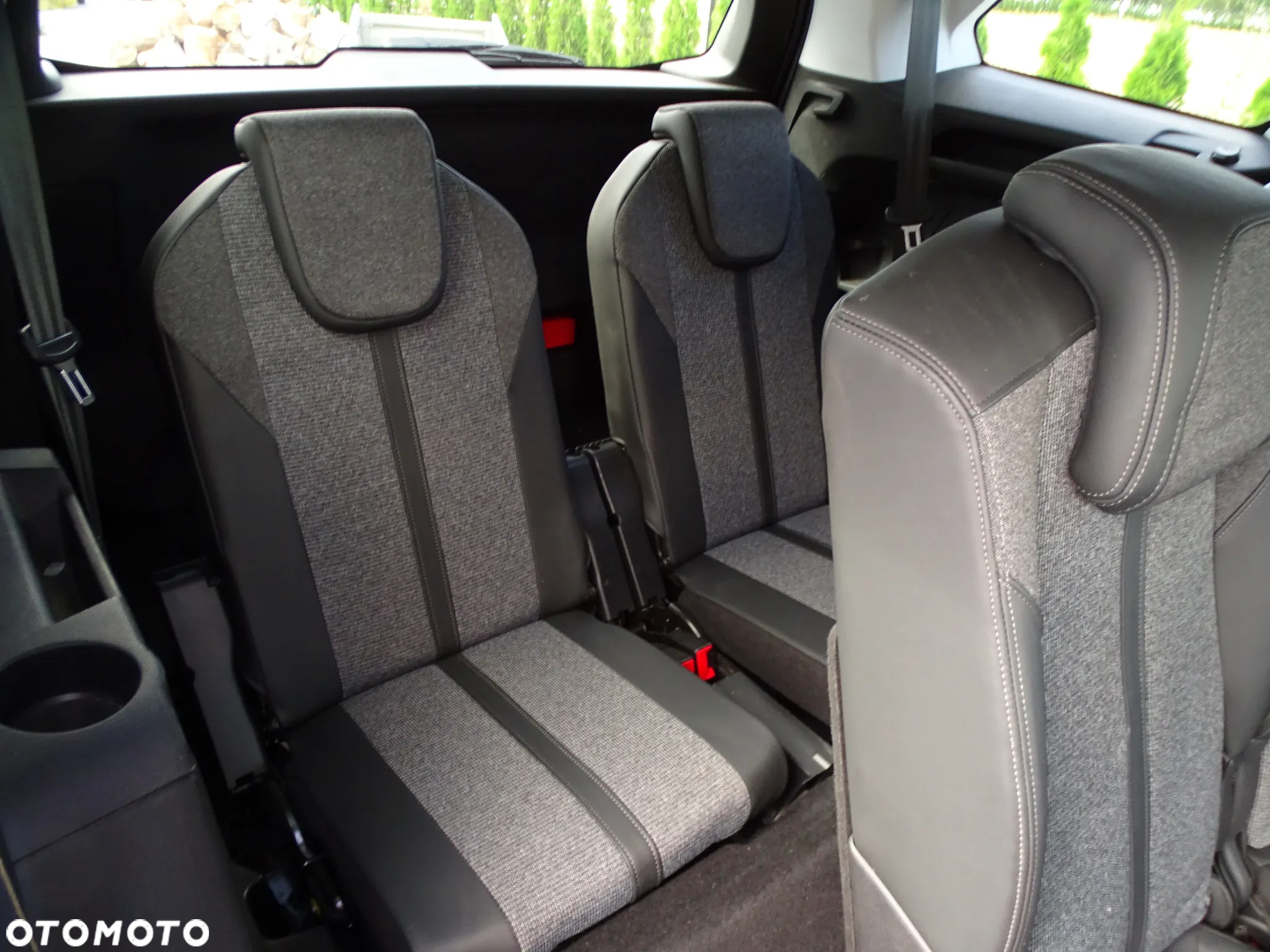 Peugeot 5008 1.5 BlueHDI Allure S&S EAT8 - 17