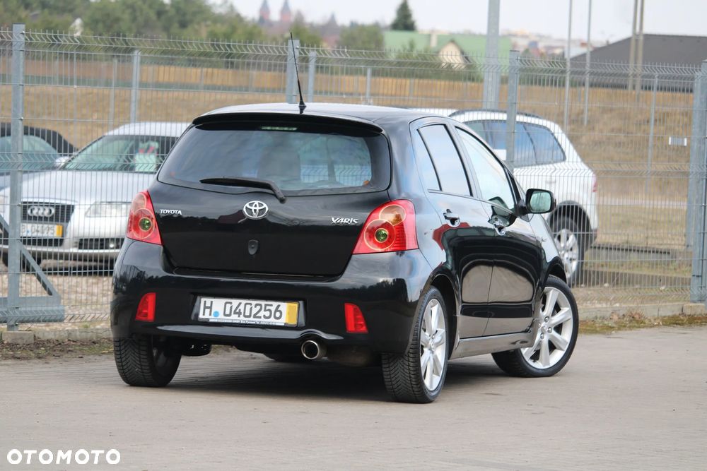 Toyota Yaris 1.8 VVT-i TS - 7
