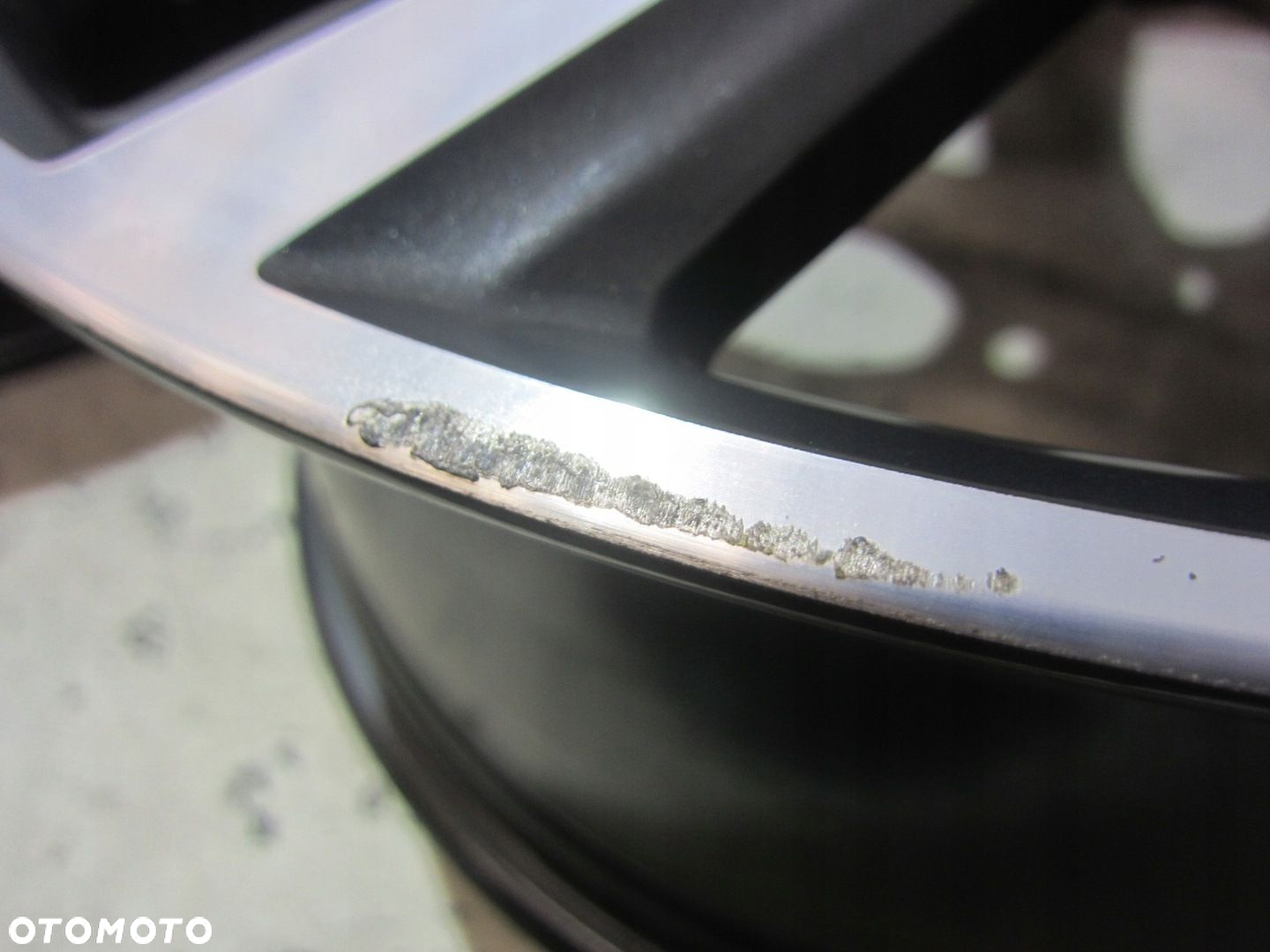 BMW X1 F48 X2 FELGI ALUMINIOWE 36116851785 6851785 19" 8J KOMPLET ET47 - 6