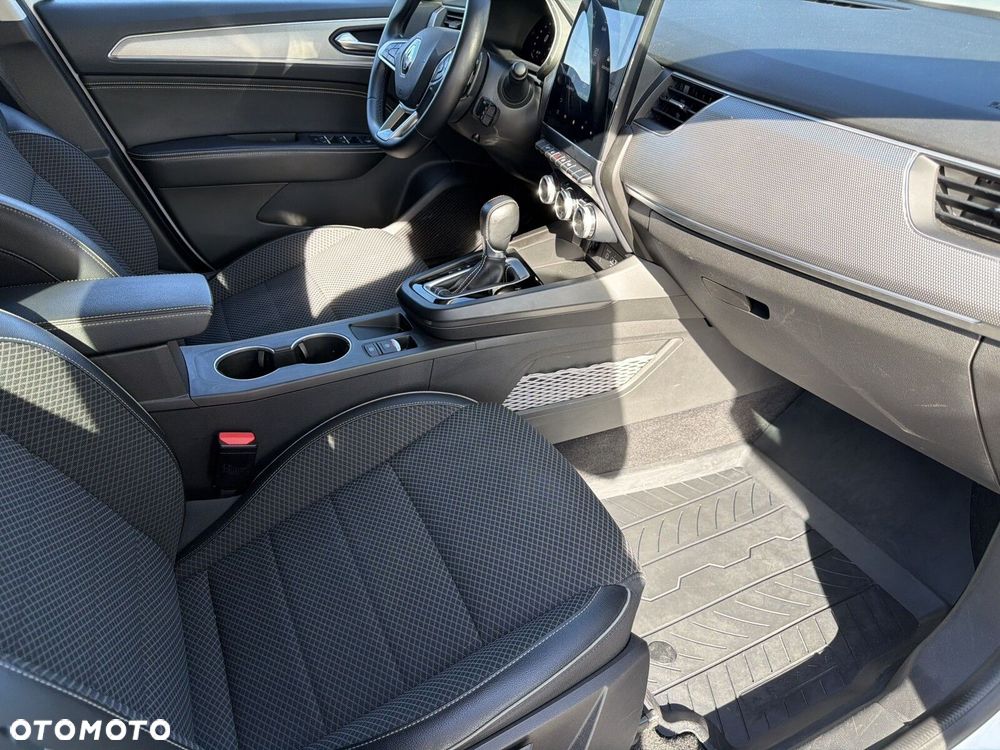 Renault Arkana 1.3 TCe mHEV Techno EDC - 33