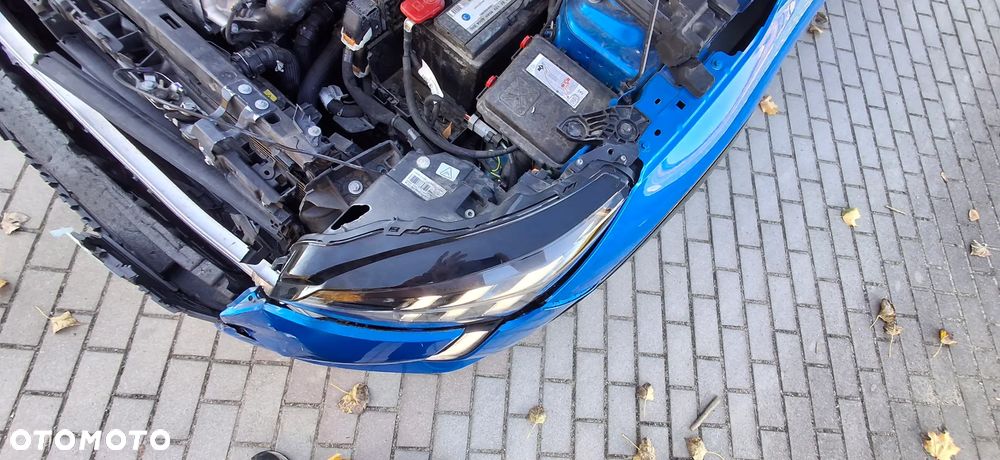 Peugeot 208 PureTech 100 GT - 8