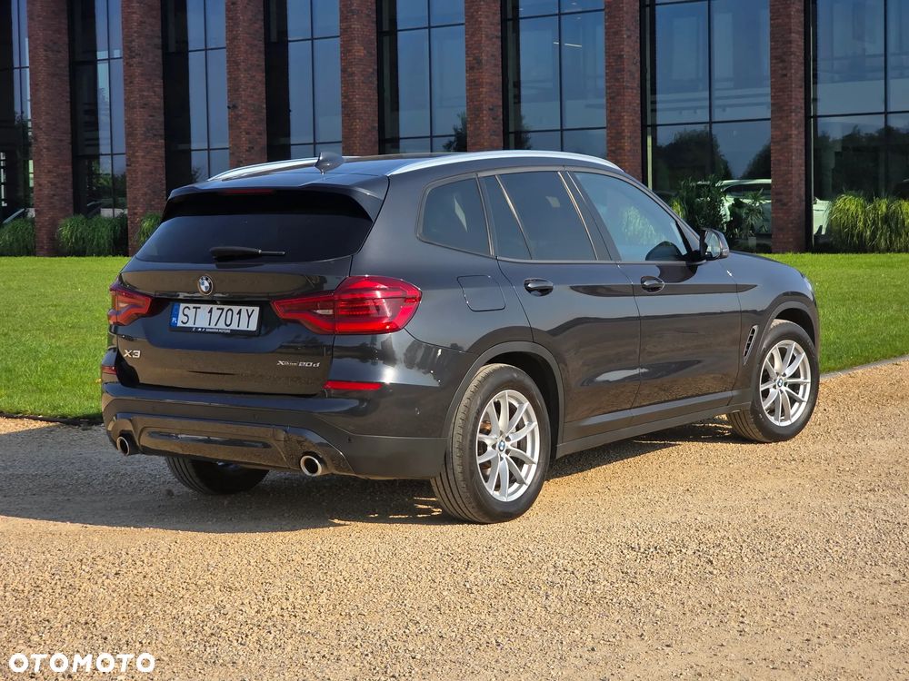 BMW X3 xDrive20d - 11