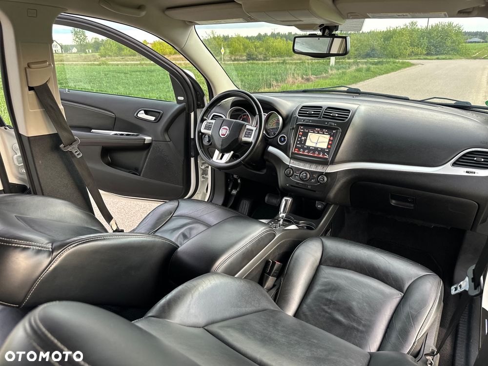Fiat Freemont 2.0 Multijet 16V DPF Automatik Allrad Lounge - 5