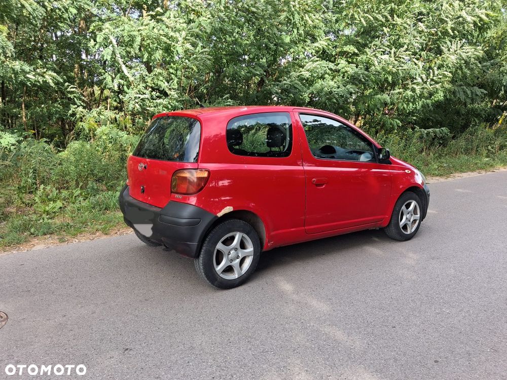 Toyota Yaris - 3