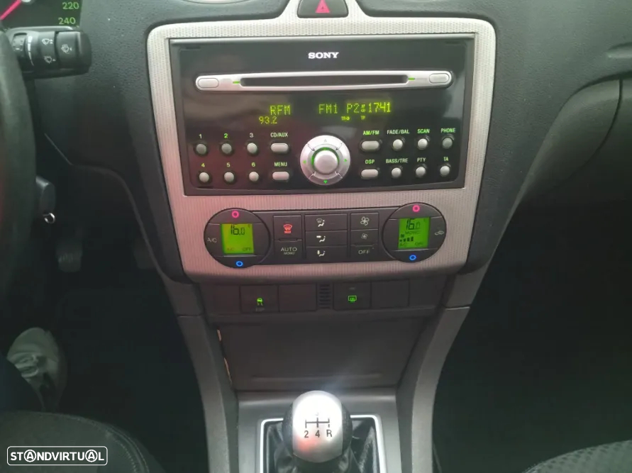 Ford Focus SW 1.6 TDCi Titanium - 15