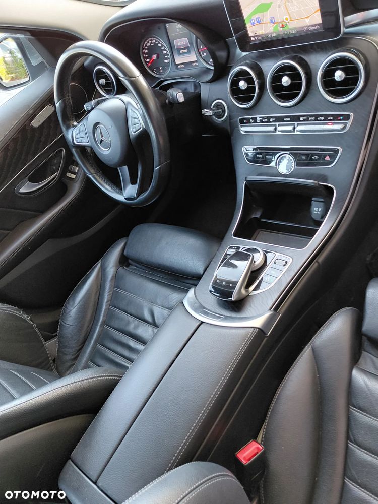 Mercedes-Benz Klasa C 180 7G-TRONIC - 12