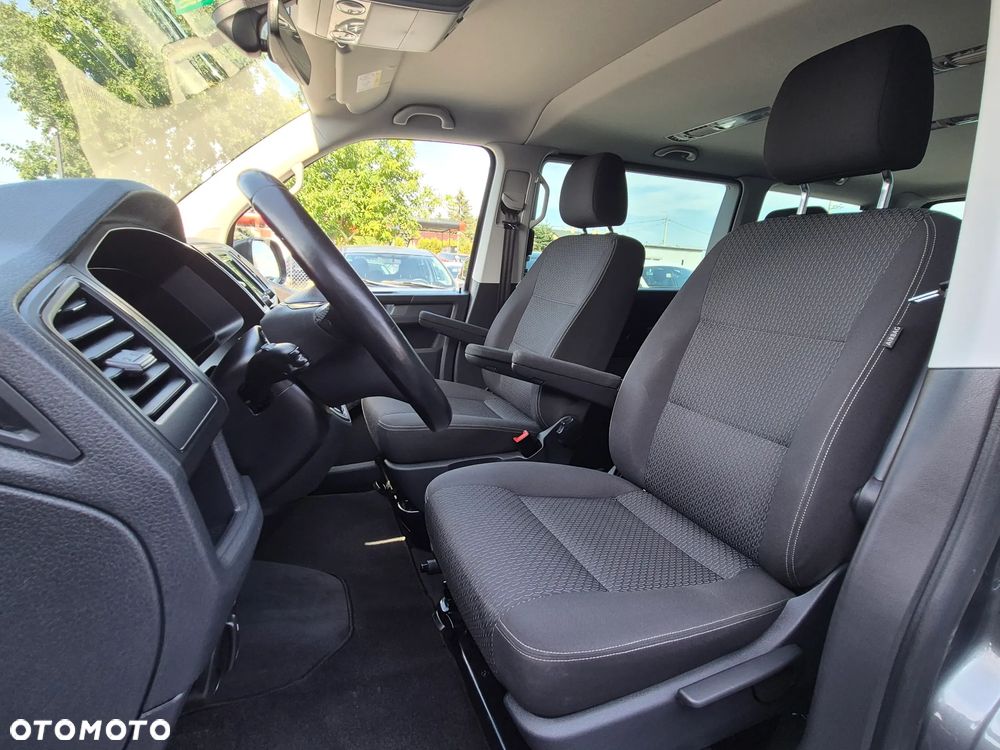 Volkswagen Multivan 2.0 TDI L1 Comfortline DSG - 25