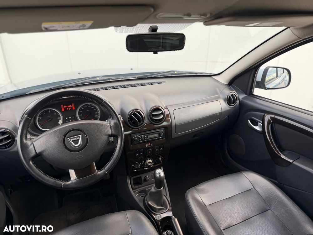 Dacia Duster 1.6 4x2 Laureate - 13