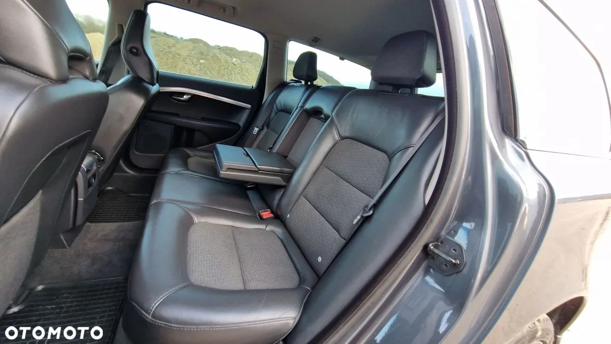 Volvo V70 - 9