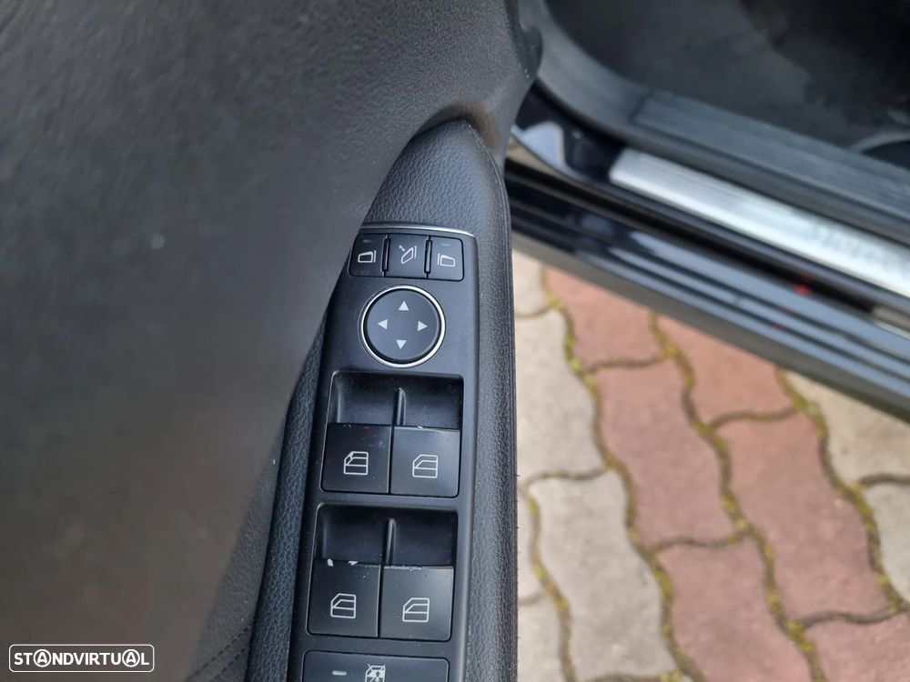 Mercedes-Benz E 250 CDI Avantgarde BlueEfficiency Auto. - 9