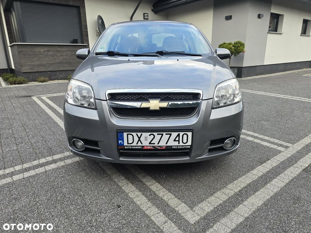 Chevrolet Aveo 1.4 16V LT - 2