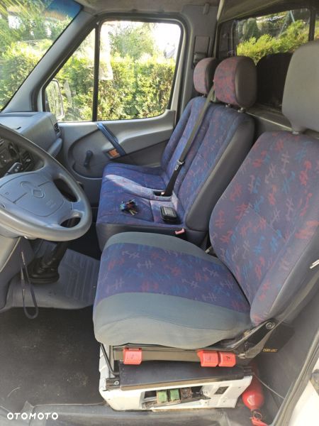 Mercedes-Benz Sprinter - 8