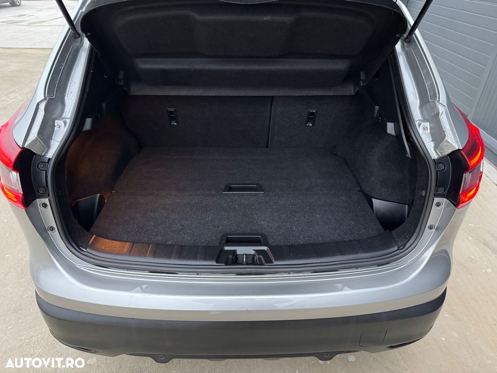 Nissan Qashqai - 10