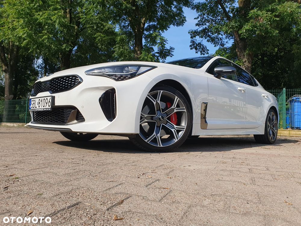 Kia Stinger 3.3 T-GDI V6 GT AWD - 29