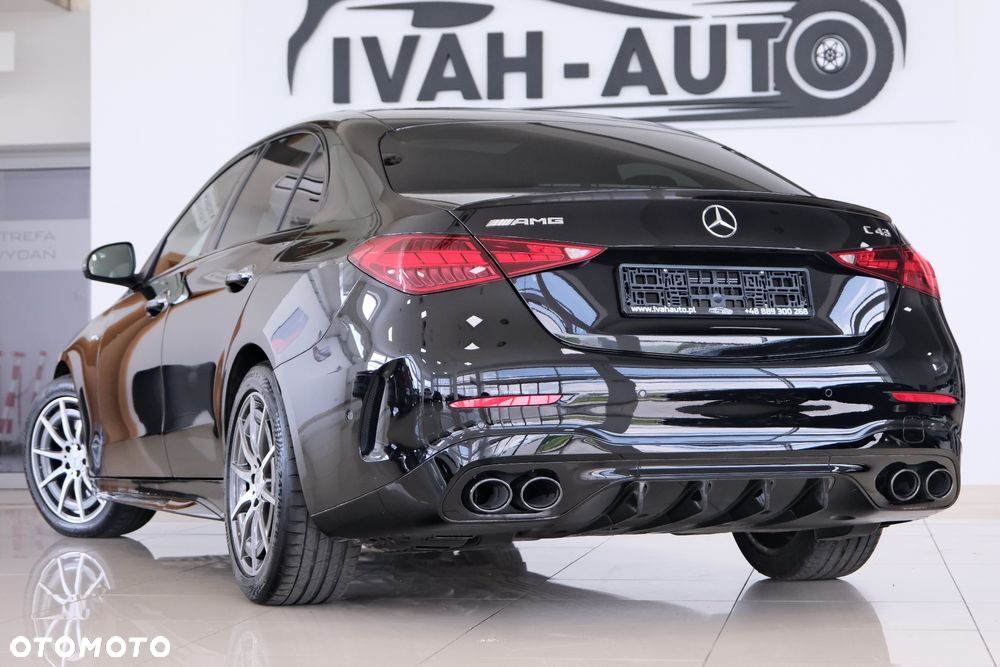 Mercedes-Benz Klasa C AMG 43 4Matic AMG Speedshift MCT9G AMG Sondermodell - 11