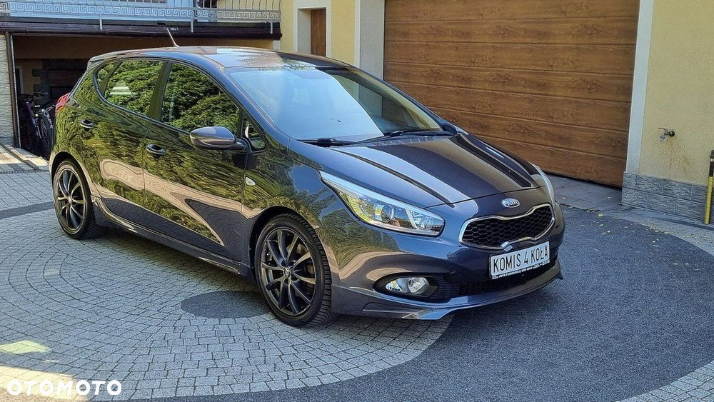 Kia Ceed - 7