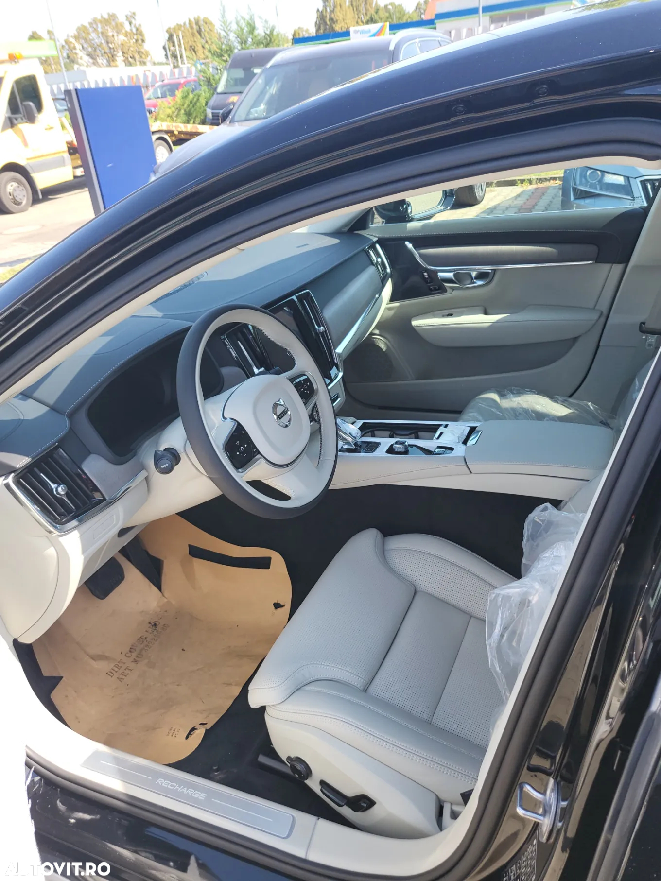 Volvo S90 Recharge T8 AWD Plus Bright - 9