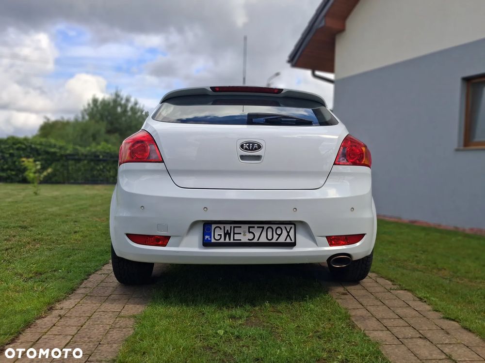 Kia ProCeed - 6