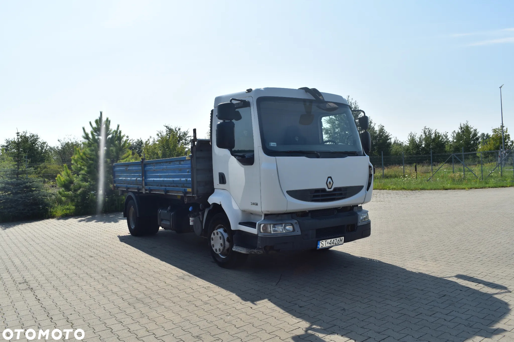 Renault Midlum - 10