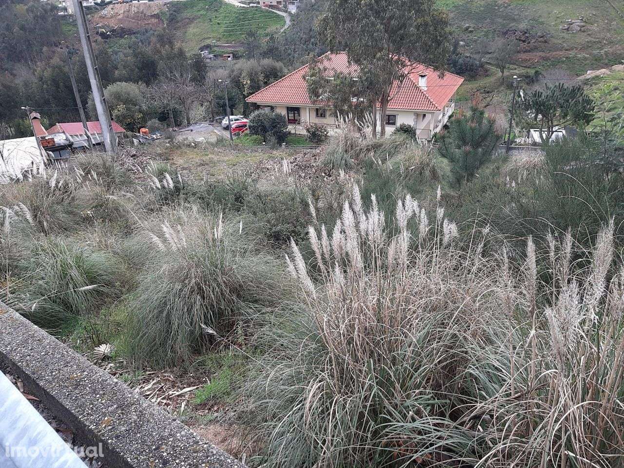 Vende terreno 1.218m2 zona de construção Canelas Penafiel - Grande imagem: 4/12