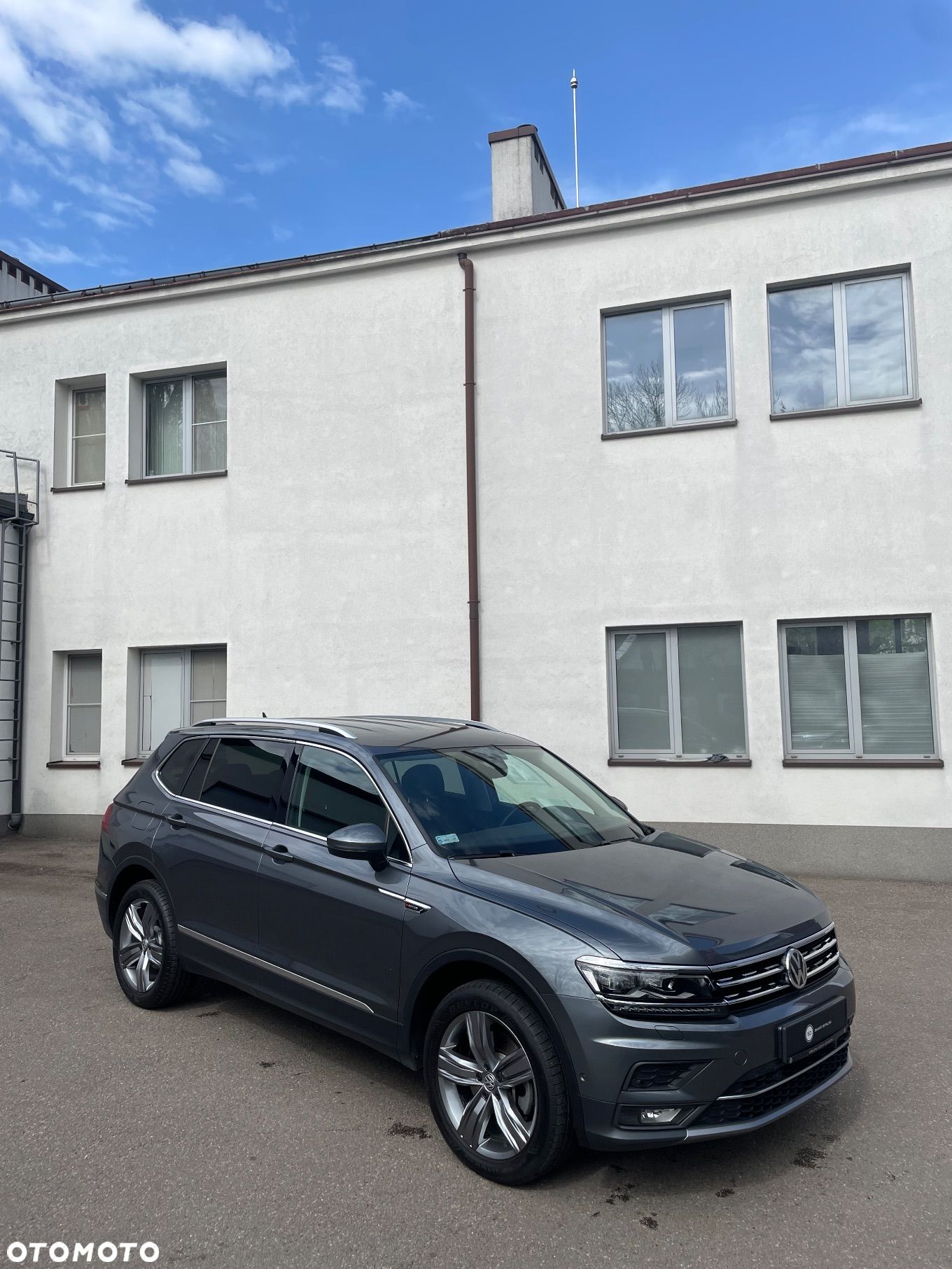 Volkswagen Tiguan Allspace 2.0 TSI 4Mot Highline DSG - 1