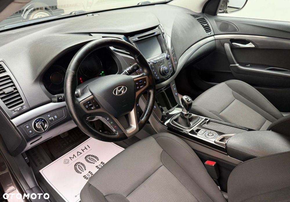 Hyundai i40 1.6 GDI Comfort + - 23