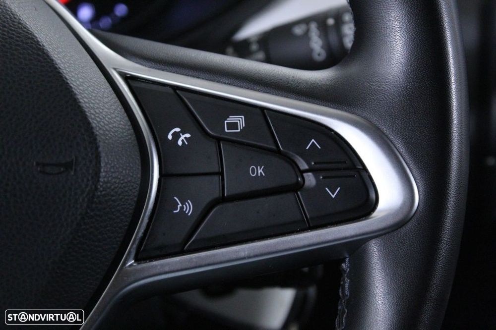 Renault Clio 1.0 TCe Evolution - 23