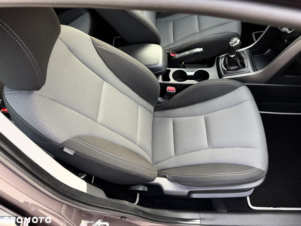 Hyundai i30 1.4 Premium - 14
