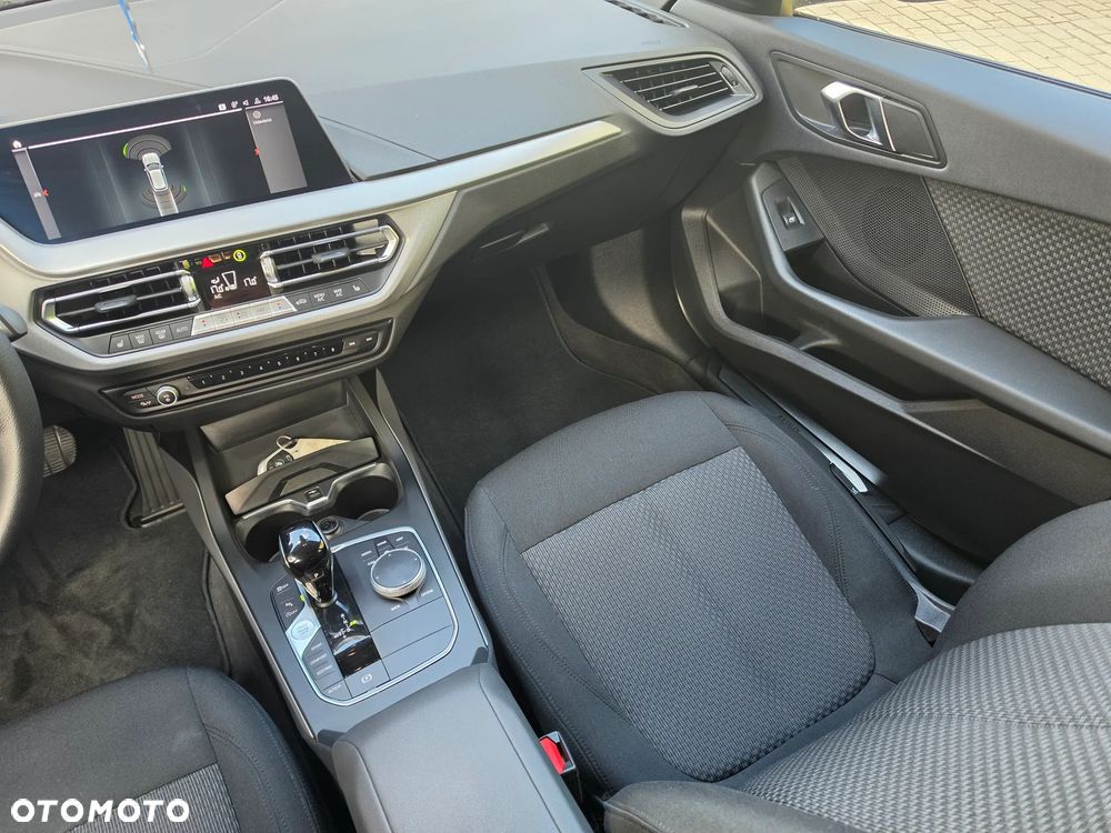 BMW Seria 1 118i Advantage - 20