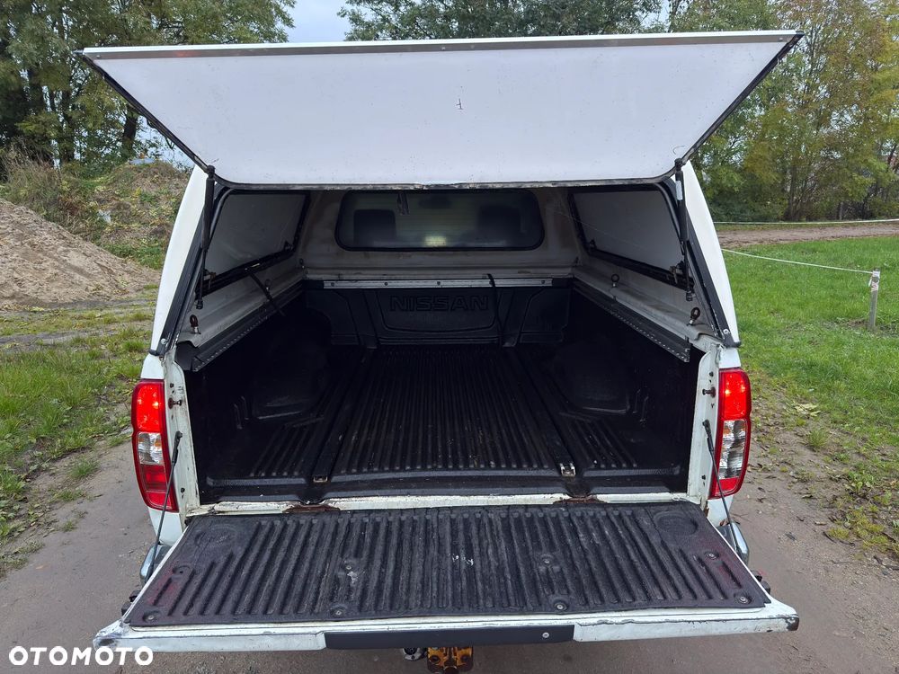Nissan Navara SE - 10