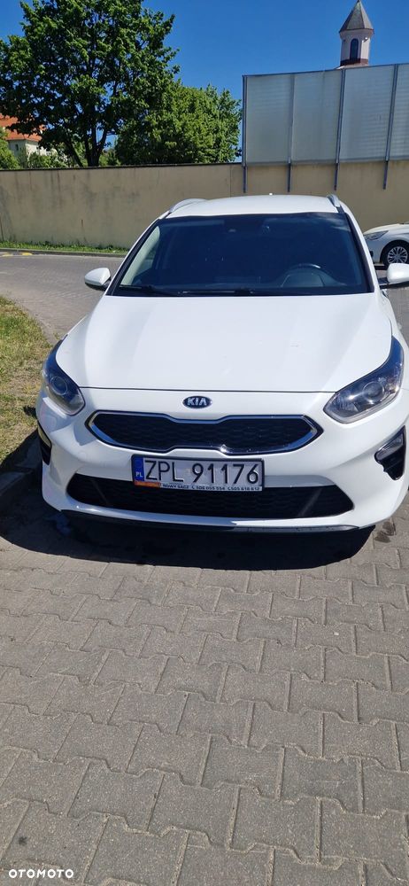 Kia Ceed - 3