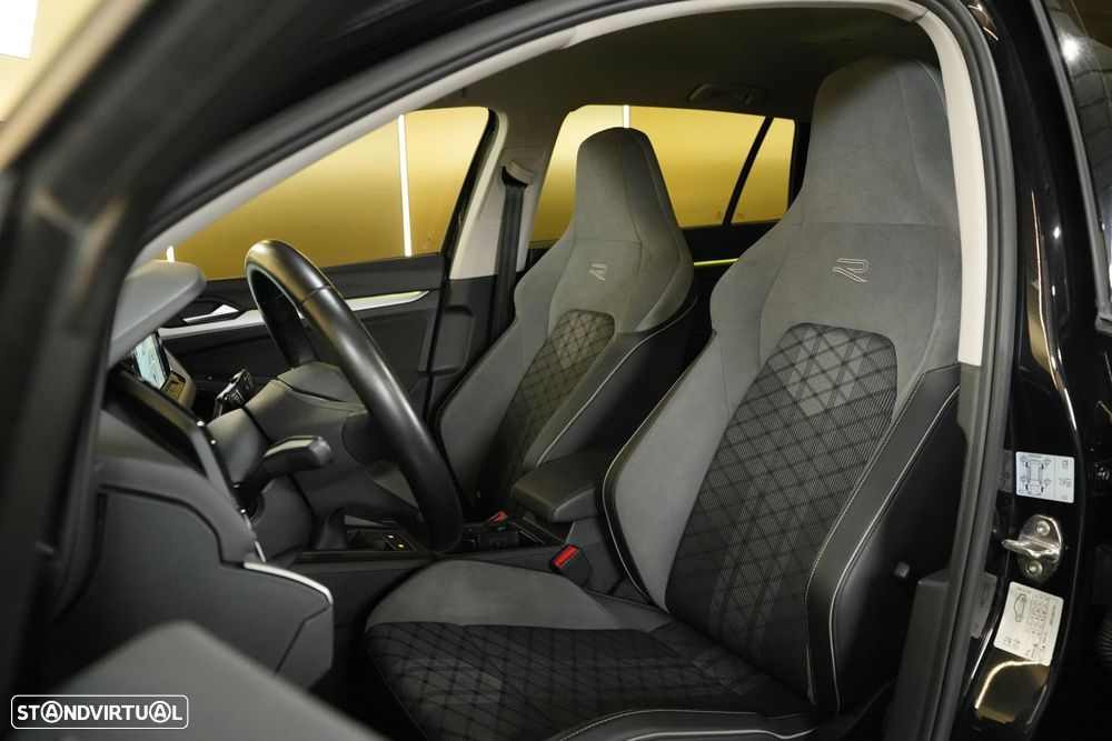VW Golf Variant 2.0 TDi - 25