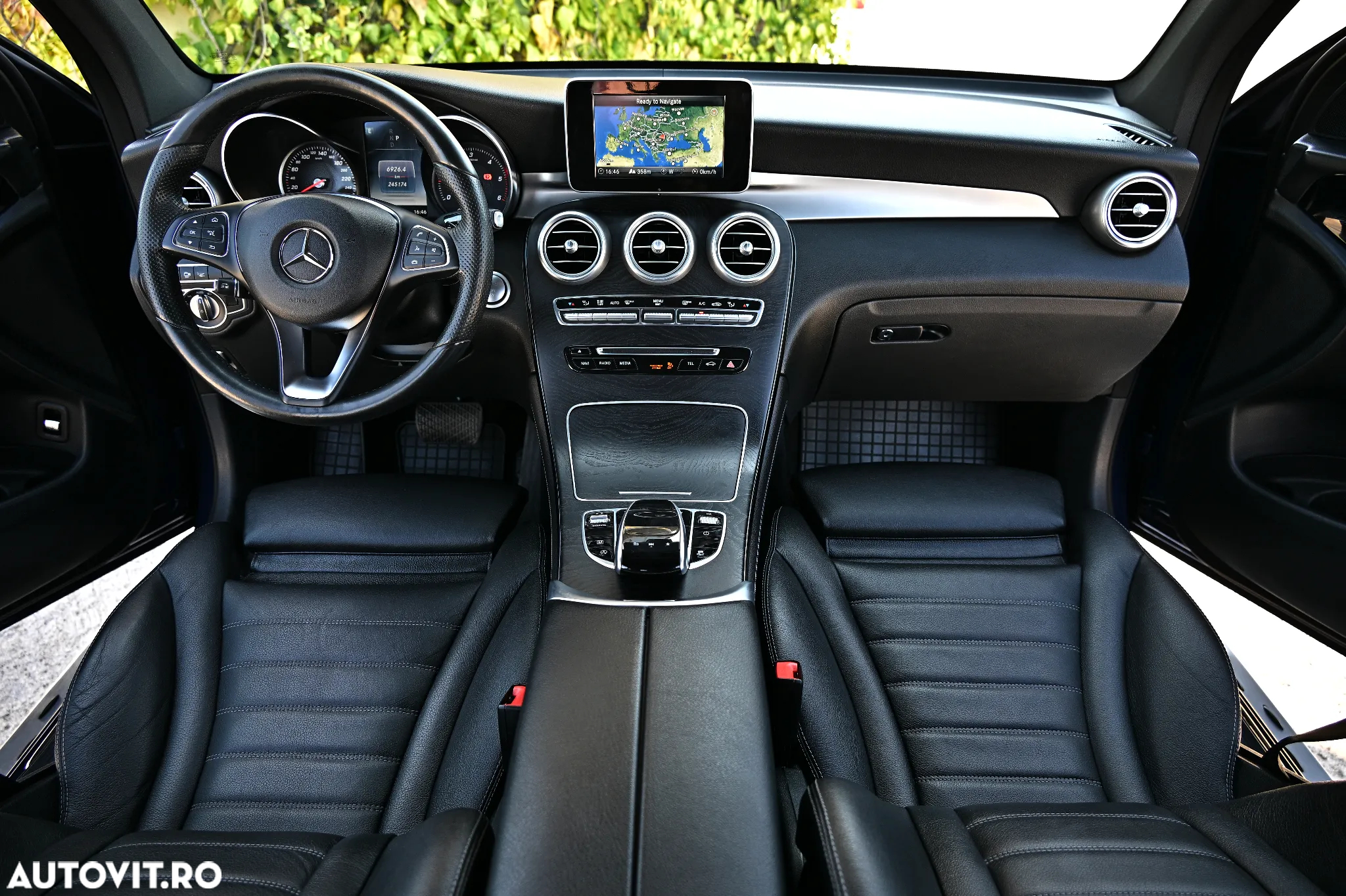 Mercedes-Benz GLC 250 d 4Matic 9G-TRONIC - 30