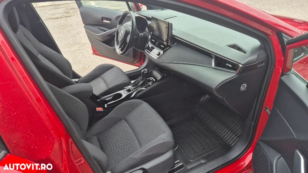 Toyota Corolla 1.8 HSD Dynamic - 9