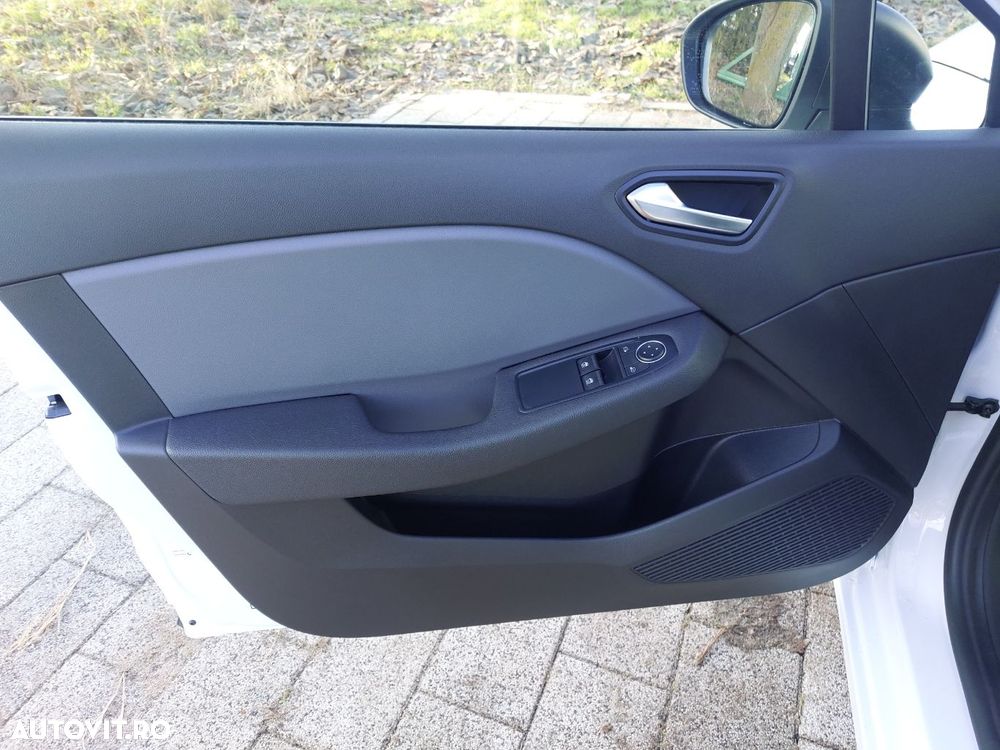 Renault Clio V Blue dCi Zen - 11