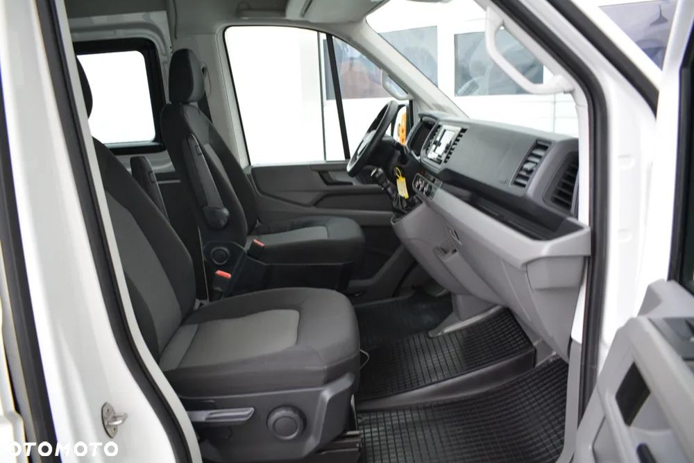 Volkswagen CRAFTER II brygadówka - 26