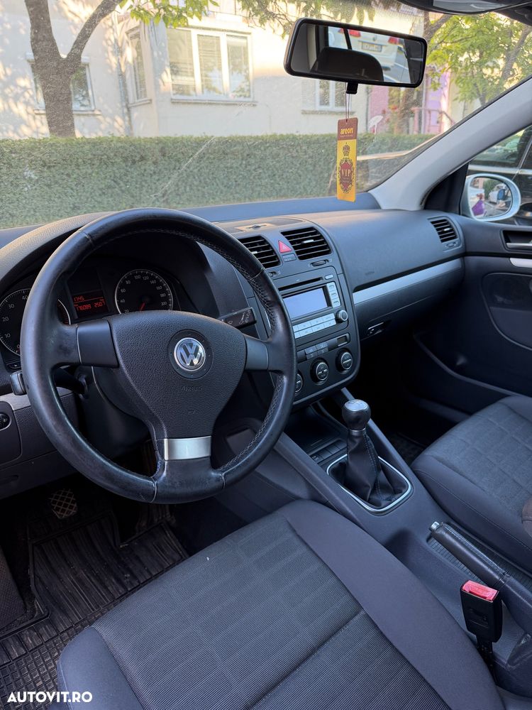 Volkswagen Golf 1.6 Trendline - 10