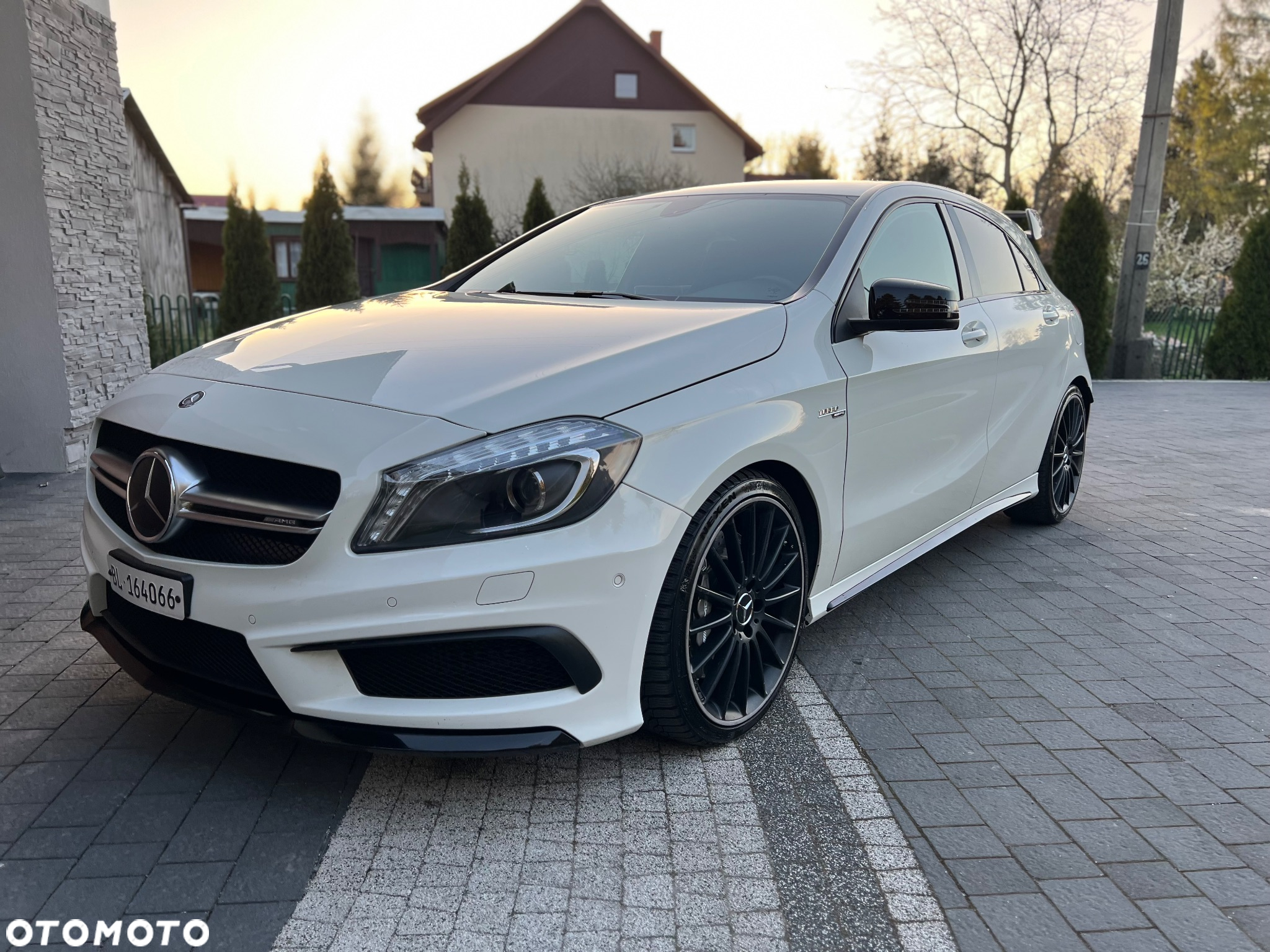 Mercedes-Benz Klasa A 45 AMG 4-Matic - 29