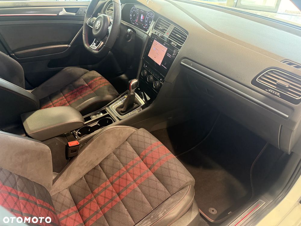 Volkswagen Golf VII 2.0 TSI GTI TCR DSG - 12